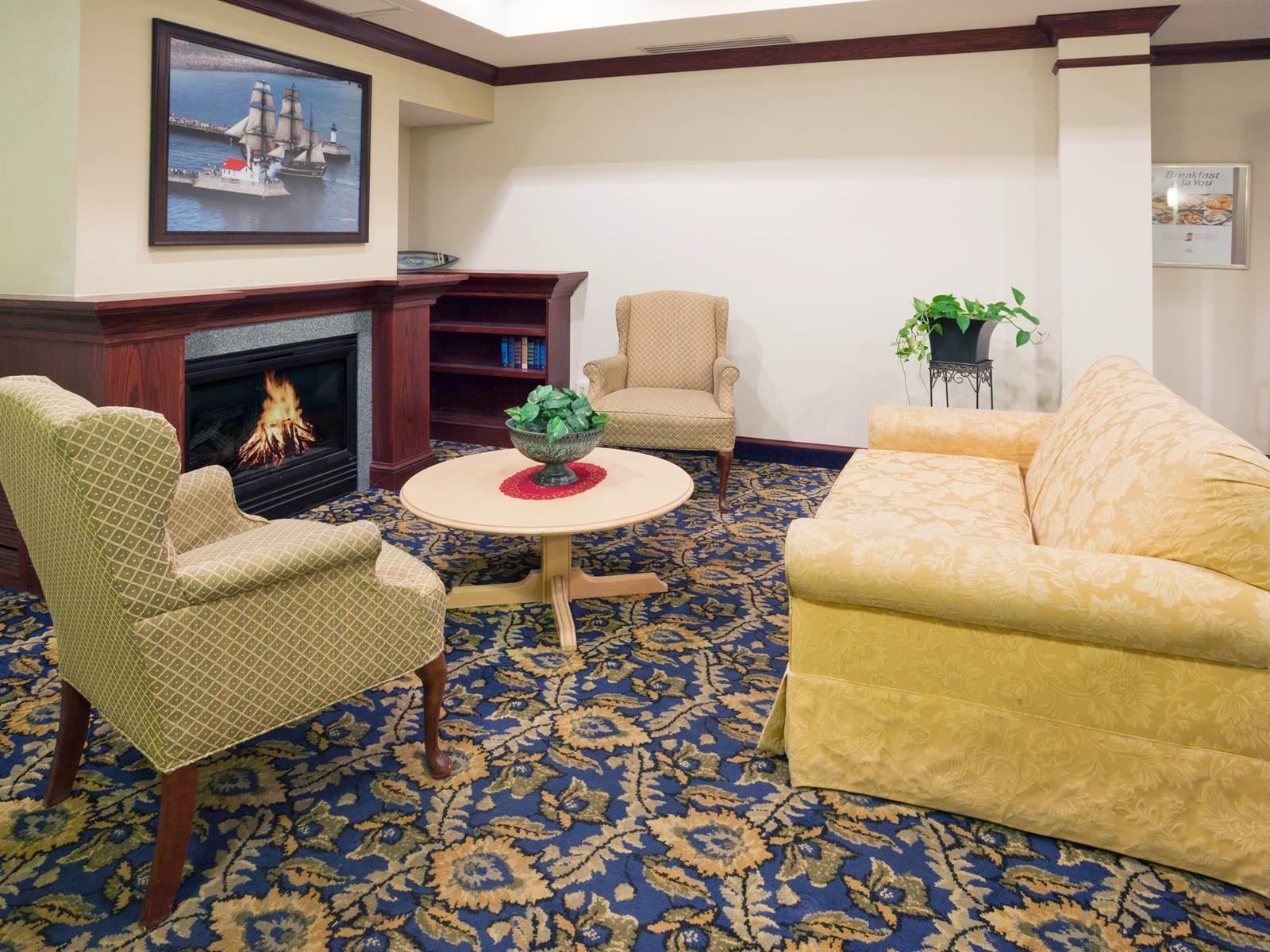 Holiday Inn Express & Suites Superior By Ihg Esterno foto